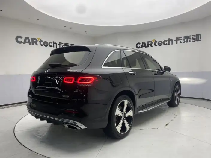 Mercedes-Benz GLC 2022 Model Facelift GLC 300 L 4MATIC Dynamic Model Collector Edition – фото 7