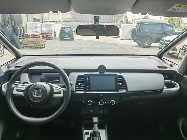 Honda Fit 2023 1.5L CVT Trend – фото 6