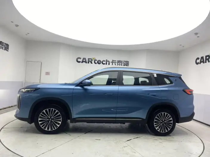 **Tiggo 8 PLUS C-DM** 2025 Model 1.5T Noble Model – фото 4