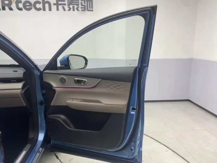 **Tiggo 8 PLUS C-DM** 2025 Model 1.5T Noble Model – фото 27