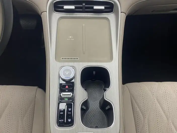 **Tiggo 8 PLUS C-DM** 2025 Model 1.5T Noble Model – фото 48