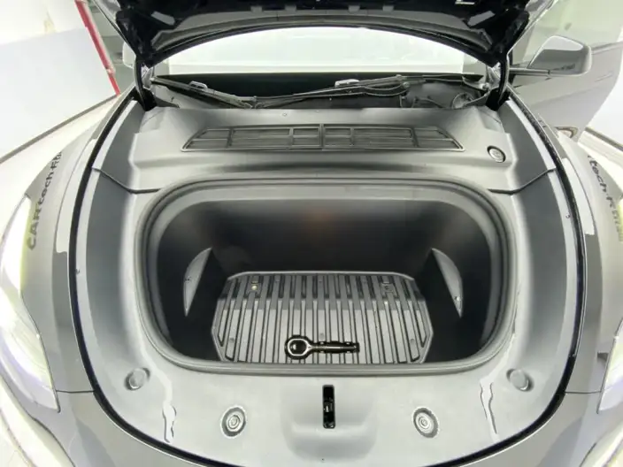 Model Y 2022 Model Rear-wheel drive version – фото 27