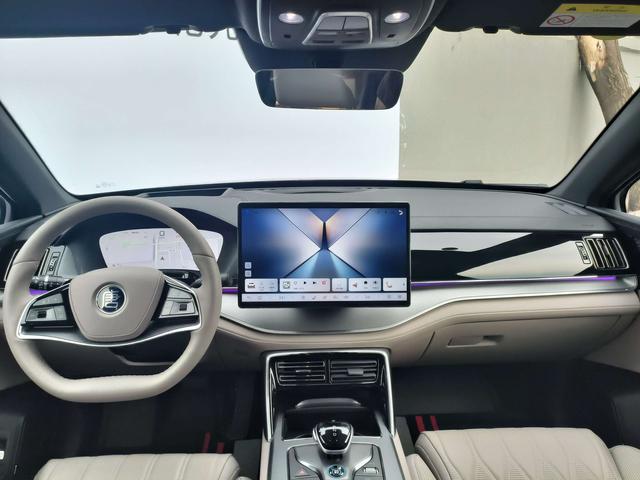 BYD Song PLUS DM 2025 DM-i 160KM Flagship – фото 8