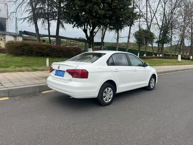 Volkswagen Jetta 2017 1.5L Automatic Fashion – фото 9