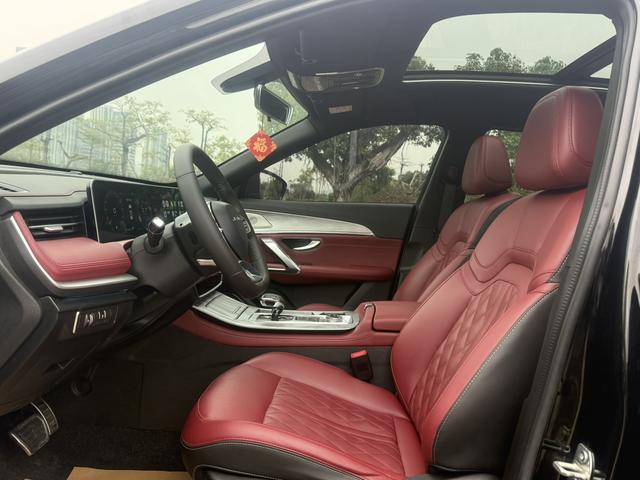 Jetour X70 PLUS 2023 1.6T DCT Strongman 7-Seater – фото 7
