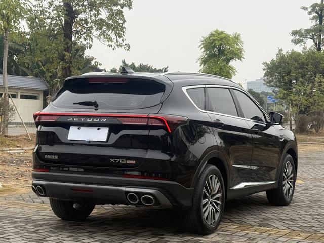 Jetour X70 PLUS 2023 1.6T DCT Strongman 7-Seater – фото 14