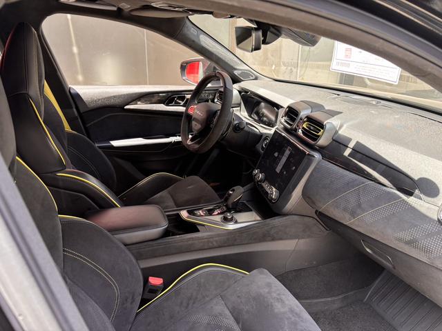 Lynk & Co 03+ 2019 Facelift 2.0TD Automatic Lie Feng – фото 8