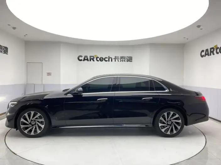 Mercedes-Benz E-Class 2025 Model E 300 L Luxury Model sedan – фото 4