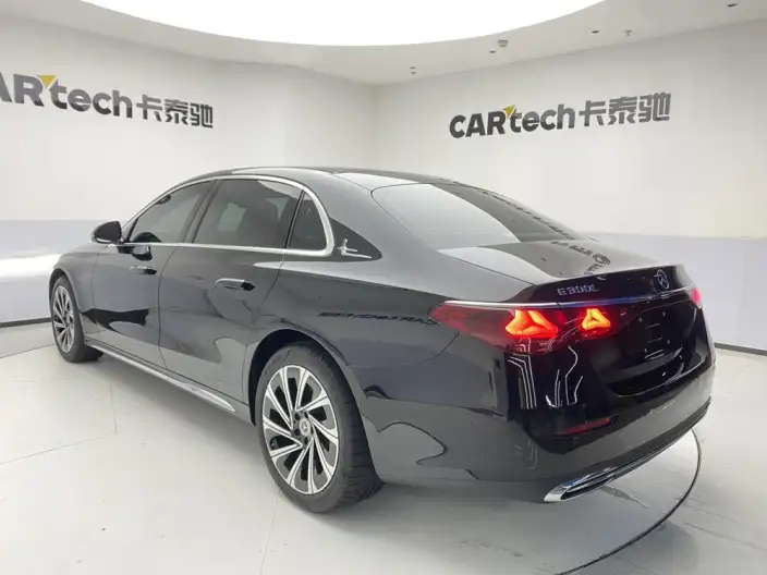 Mercedes-Benz E-Class 2025 Model E 300 L Luxury Model sedan – фото 5
