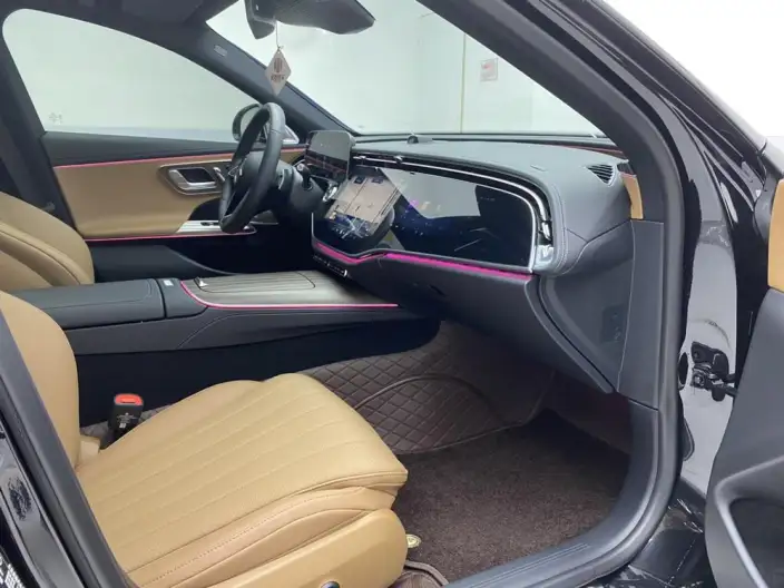 Mercedes-Benz E-Class 2025 Model E 300 L Luxury Model sedan – фото 16