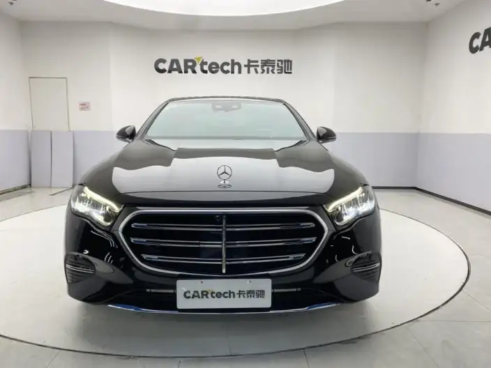 Mercedes-Benz E-Class 2025 Model E 300 L Luxury Model sedan – фото 34