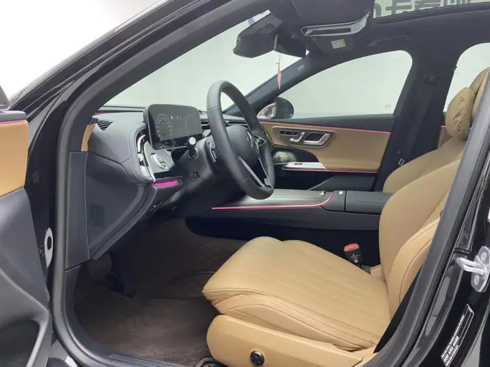 Mercedes-Benz E-Class 2025 Model E 300 L Luxury Model sedan – фото 58