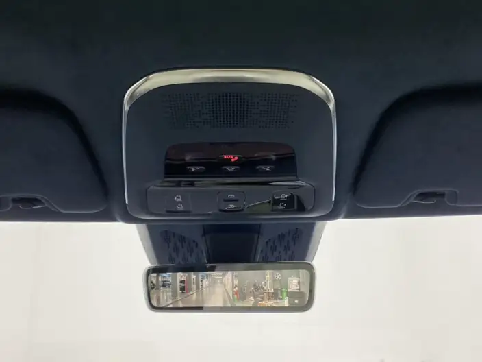 ZEEKR 009 2024 Model VI seat Executive Edition 4WD 108kWh – фото 13