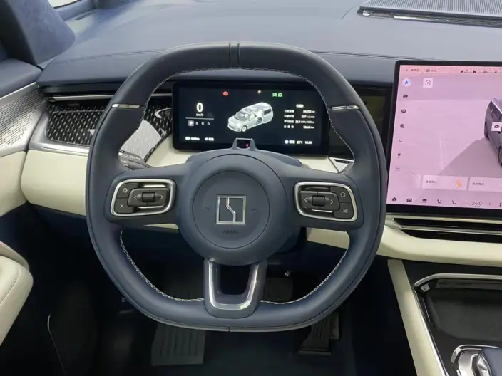 ZEEKR 009 2024 Model VI seat Executive Edition 4WD 108kWh – фото 21