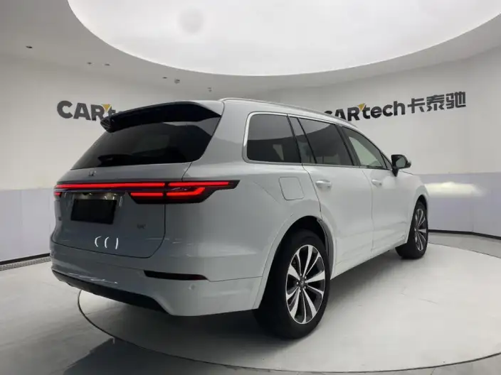 Li Auto ONE 2020 Model Extended Range 6 seat Edition – фото 7