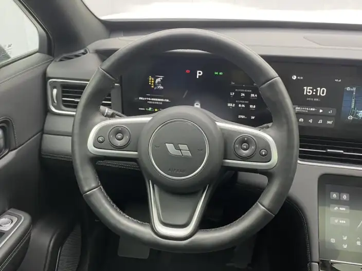 Li Auto ONE 2020 Model Extended Range 6 seat Edition – фото 50