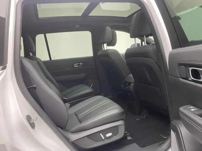 Li Auto ONE 2020 Model Extended Range 6 seat Edition – фото 58