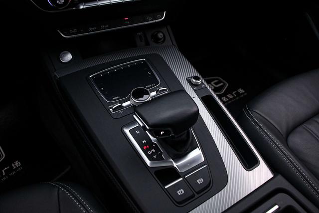 Audi Q5L 2020 Facelift 40 TFSI Prestige Style – фото 9