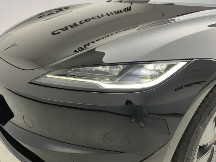 Model 3 2025 Model Facelift Rear-wheel drive version – фото 9