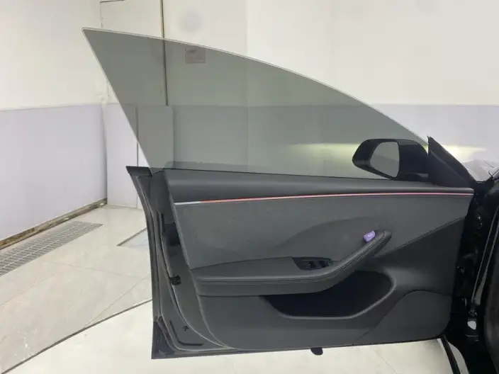 Model 3 2025 Model Facelift Rear-wheel drive version – фото 26