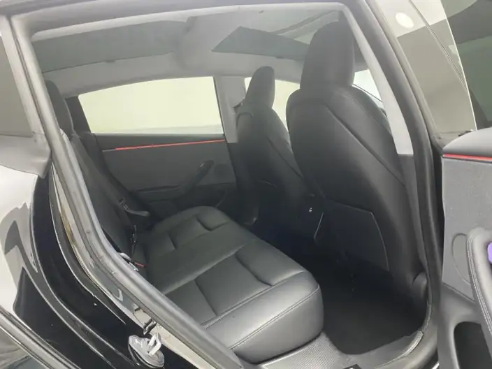 Model 3 2025 Model Facelift Rear-wheel drive version – фото 28