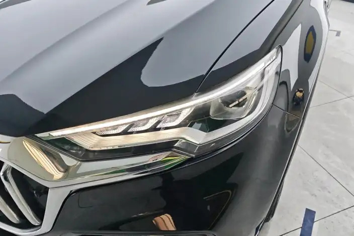 Hongqi HS5 2022 Model Facelift 2.0T Smart Flag Enjoy Edition – фото 4