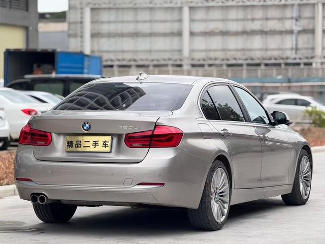 BMW 3 Series 2018 320Li Style – фото 9