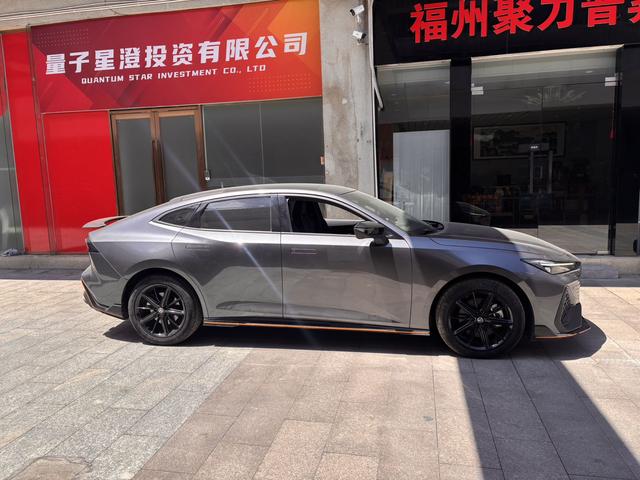 Changan UNI-V 2022 1.5T Excellence – фото 4