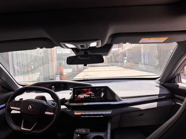 Changan UNI-V 2022 1.5T Excellence – фото 10