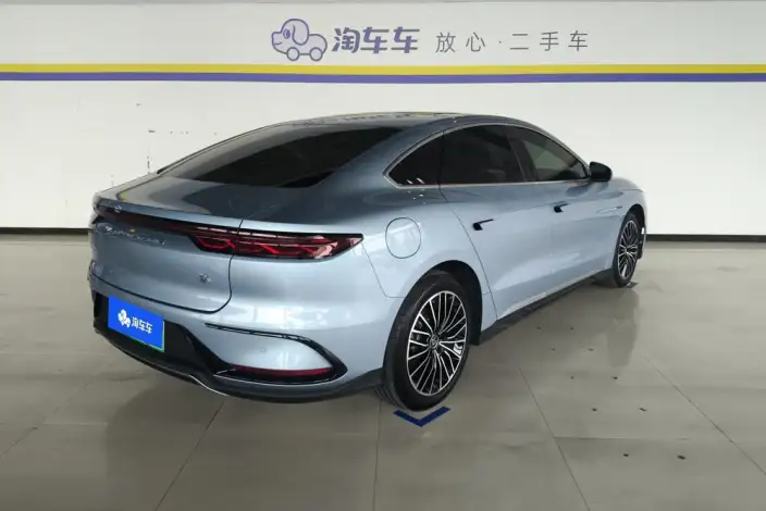 BYD Han DM 2024 Model DM-i Honor Edition 121KM Exclusive Model – фото 3