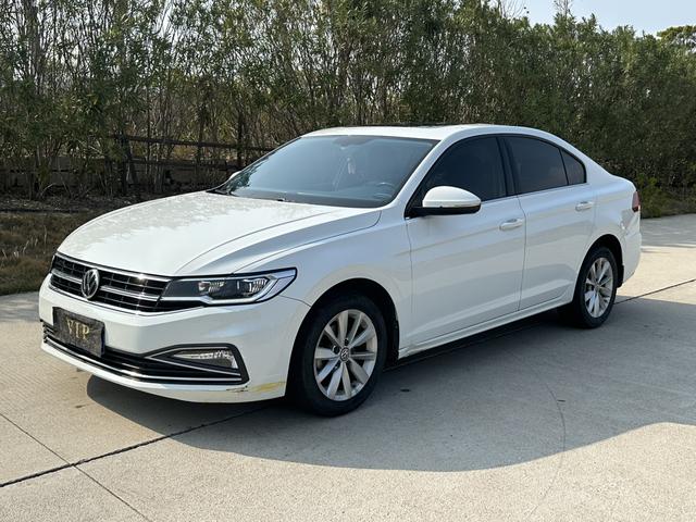 Volkswagen Bora 2020 1.5L Automatic Fashion – фото 1