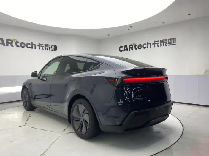 Model Y 2025 Model Rear-wheel drive version – фото 5