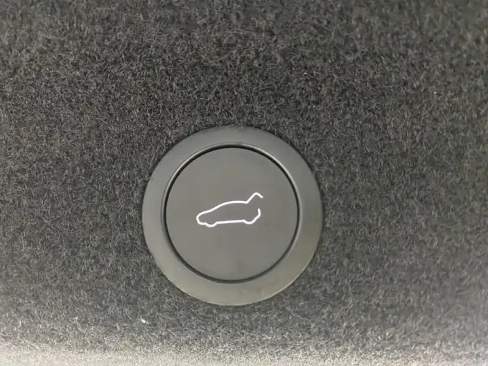 Model Y 2025 Model Rear-wheel drive version – фото 38