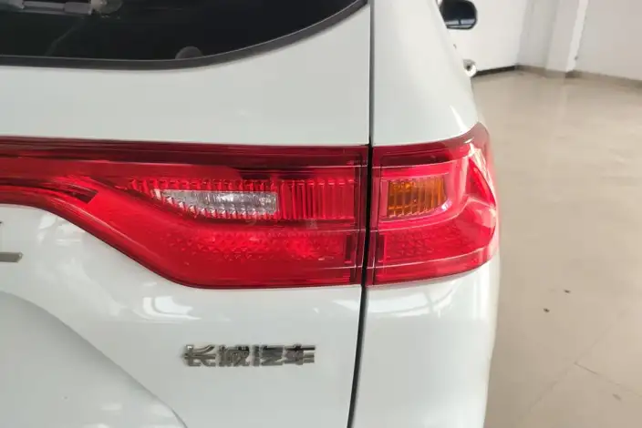 Haval M6 2021 Model PLUS 1.5T DCT Elite Smart Connect Model – фото 23