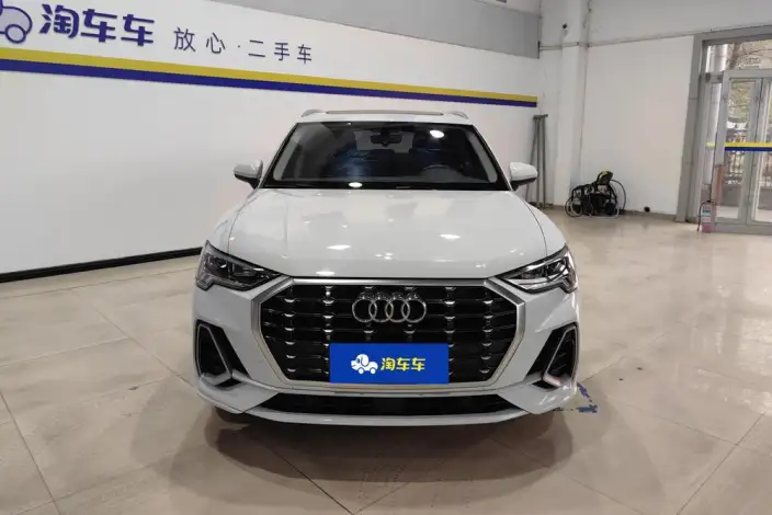 AUDI Q3 2022 Model 35 TFSI Fashion Dynamic Model – фото 2