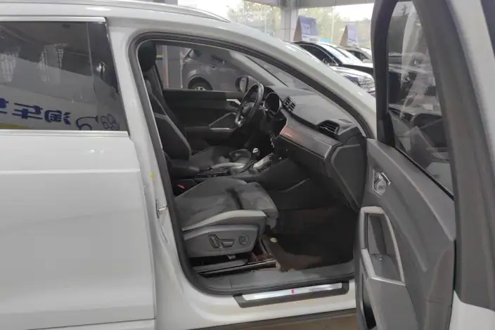 AUDI Q3 2022 Model 35 TFSI Fashion Dynamic Model – фото 15