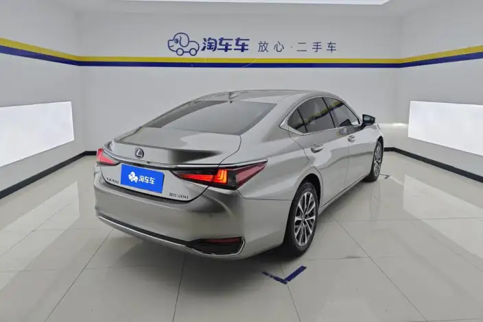 Lexus ES 2022 Model 200 Superior Edition – фото 20