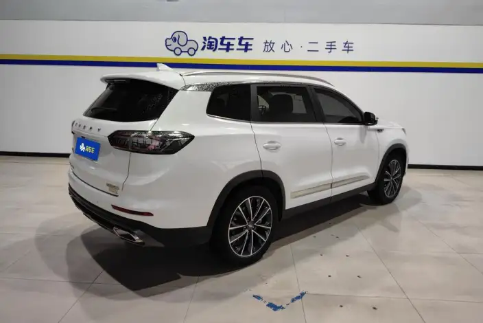 Chery Tiggo 8 PLUS 2022 Model 290TGDI DCT Luxury Shine Edition – фото 20