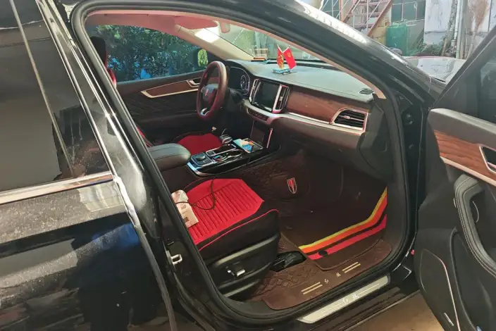 Hongqi HS7 2021 Model 2.0T Automatic 2WD Flag Enjoy Edition – фото 7