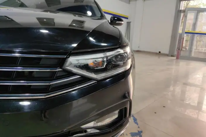 Volkswagen Magotan 2020 Model 330TSI DSG Leading Model – фото 5
