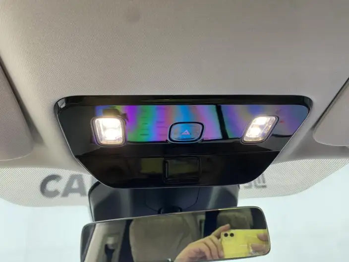Li Auto i8 2025 Model Standard Edition – фото 17