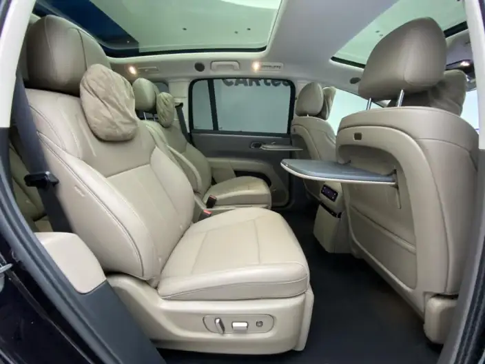 Li Auto i8 2025 Model Standard Edition – фото 56