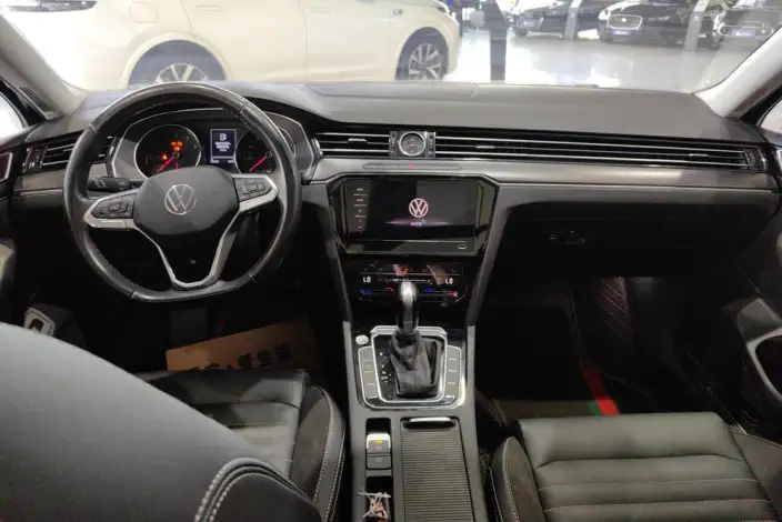 Volkswagen Magotan 2020 Model 330TSI DSG Leading Model – фото 12
