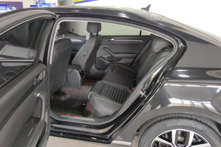 Volkswagen Magotan 2020 Model 330TSI DSG Leading Model – фото 16