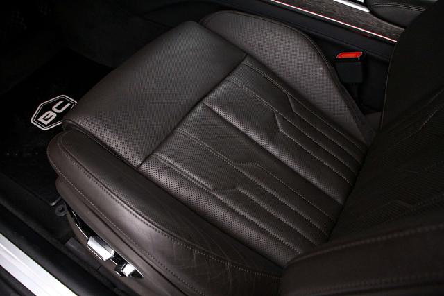 Audi A8 2021 A8L 55 TFSI quattro Prestige – фото 13