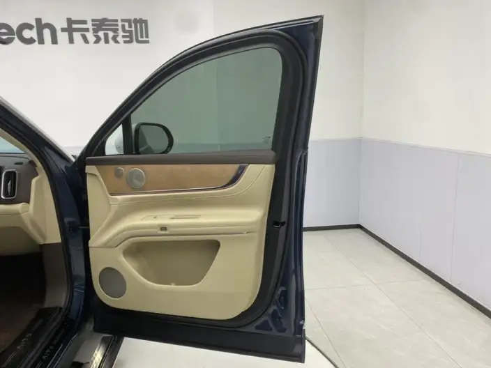 Aito M9 2024 Model Extended Range Ultra VI seat Edition – фото 32