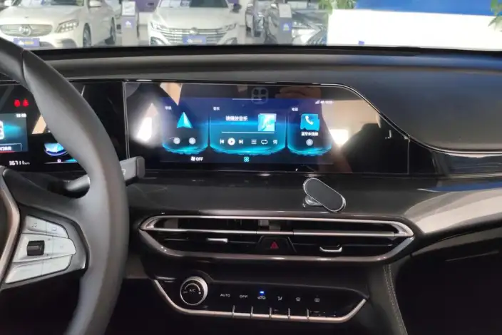 Changan Eado 2020 Model PLUS Blue whale NE 1.4T GDI Automatic Noble Model – фото 13