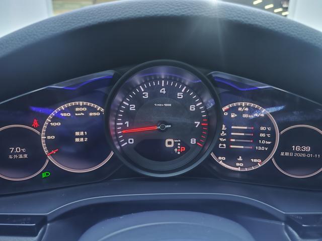 Porsche Cayenne 2019 Cayenne 3.0T – фото 13