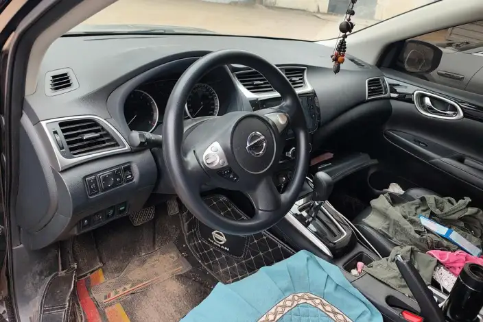 Nissan Sylphy 2022 Model Classic 1.6 XL CVT Deluxe Edition – фото 13