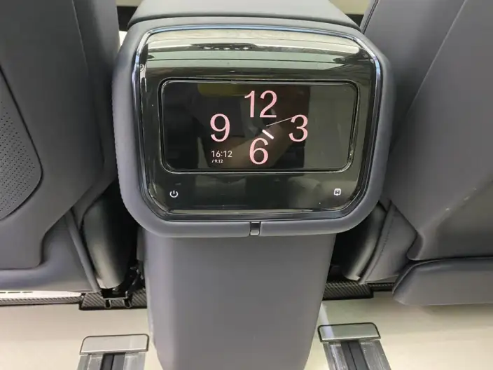ZEEKR 9X 2025 Model Hyper Edition 70kWh VI seat – фото 24